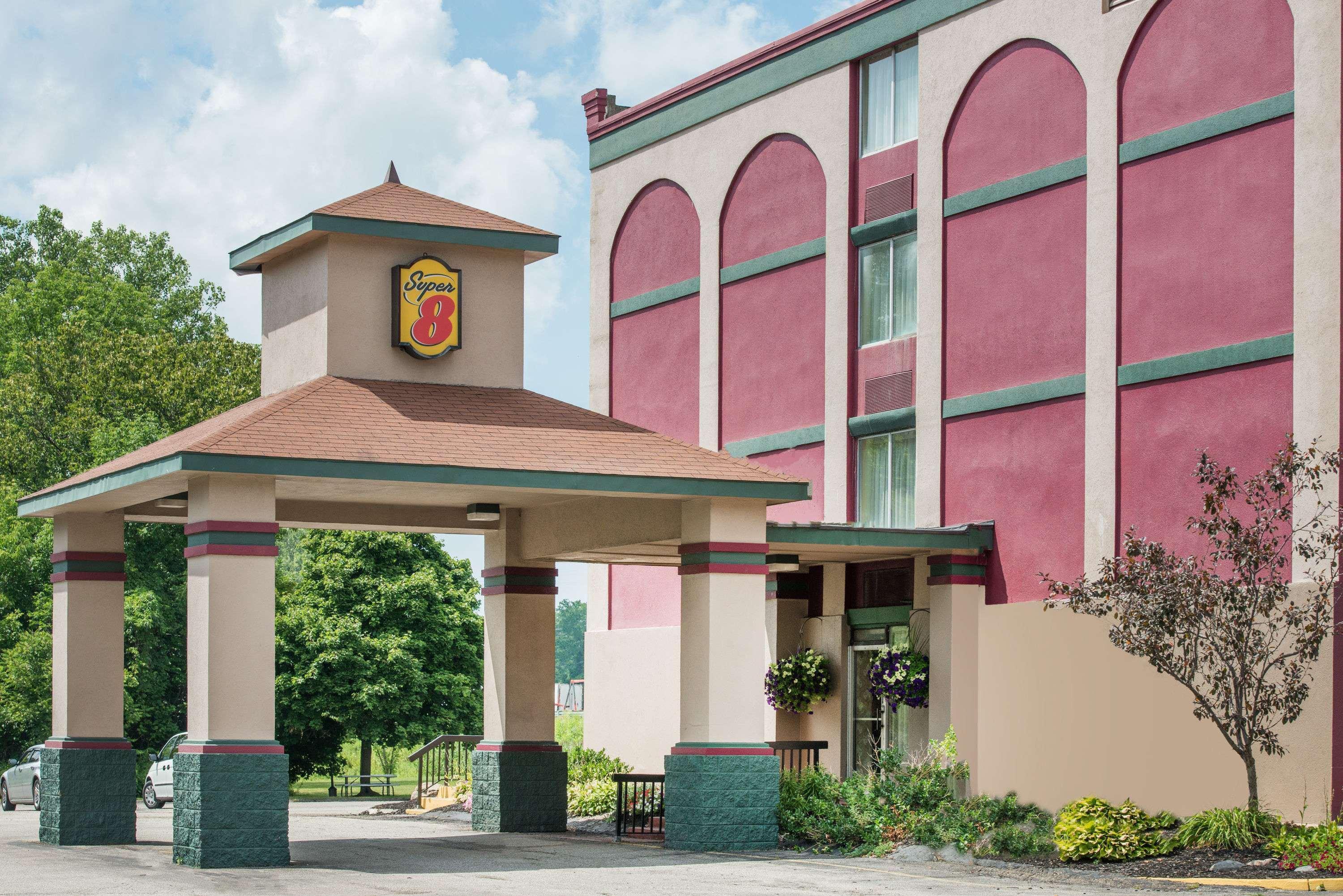 Super 8 By Wyndham Erie/I 90 Kearsarge Exterior foto