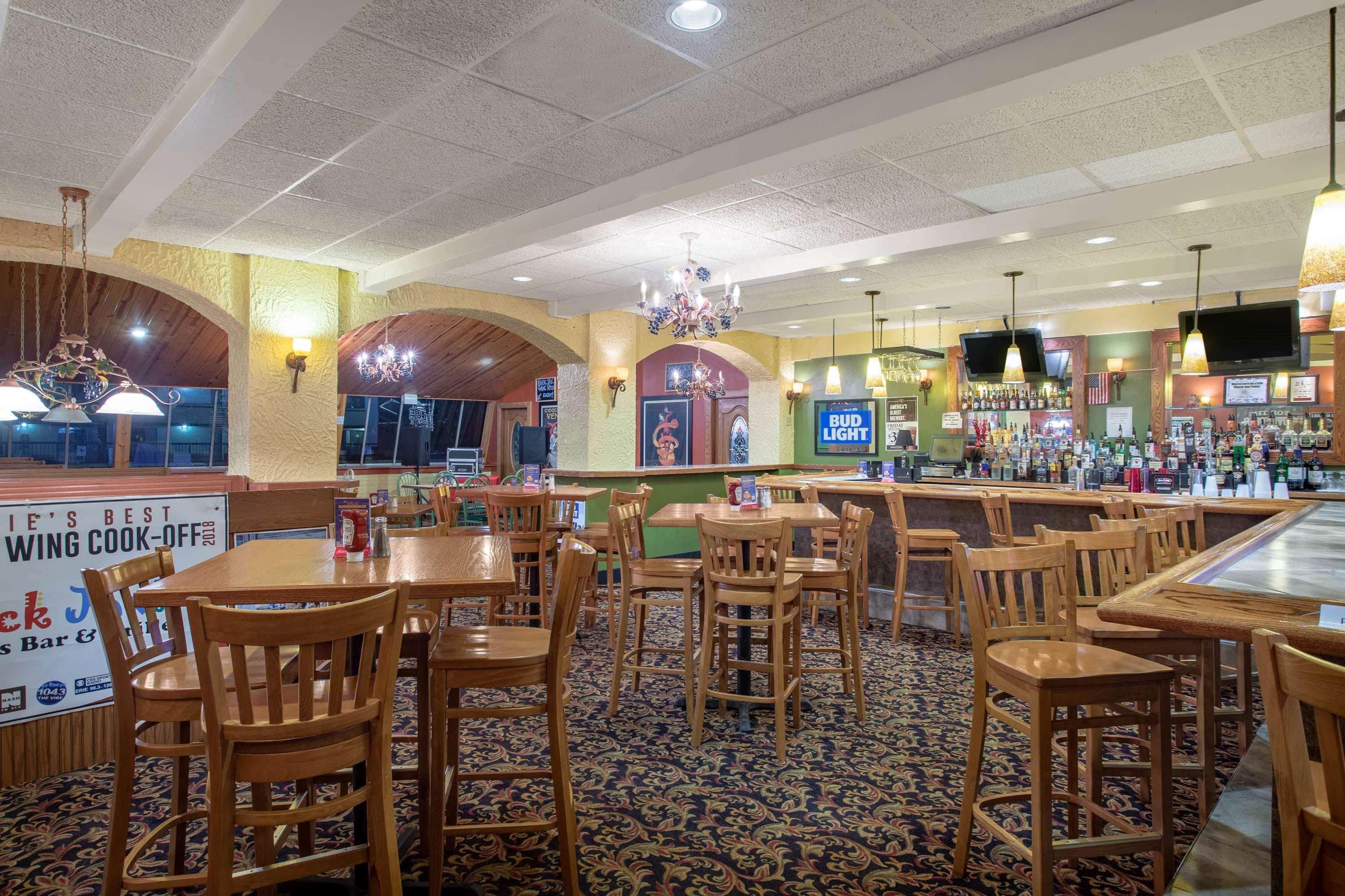 Super 8 By Wyndham Erie/I 90 Kearsarge Exterior foto
