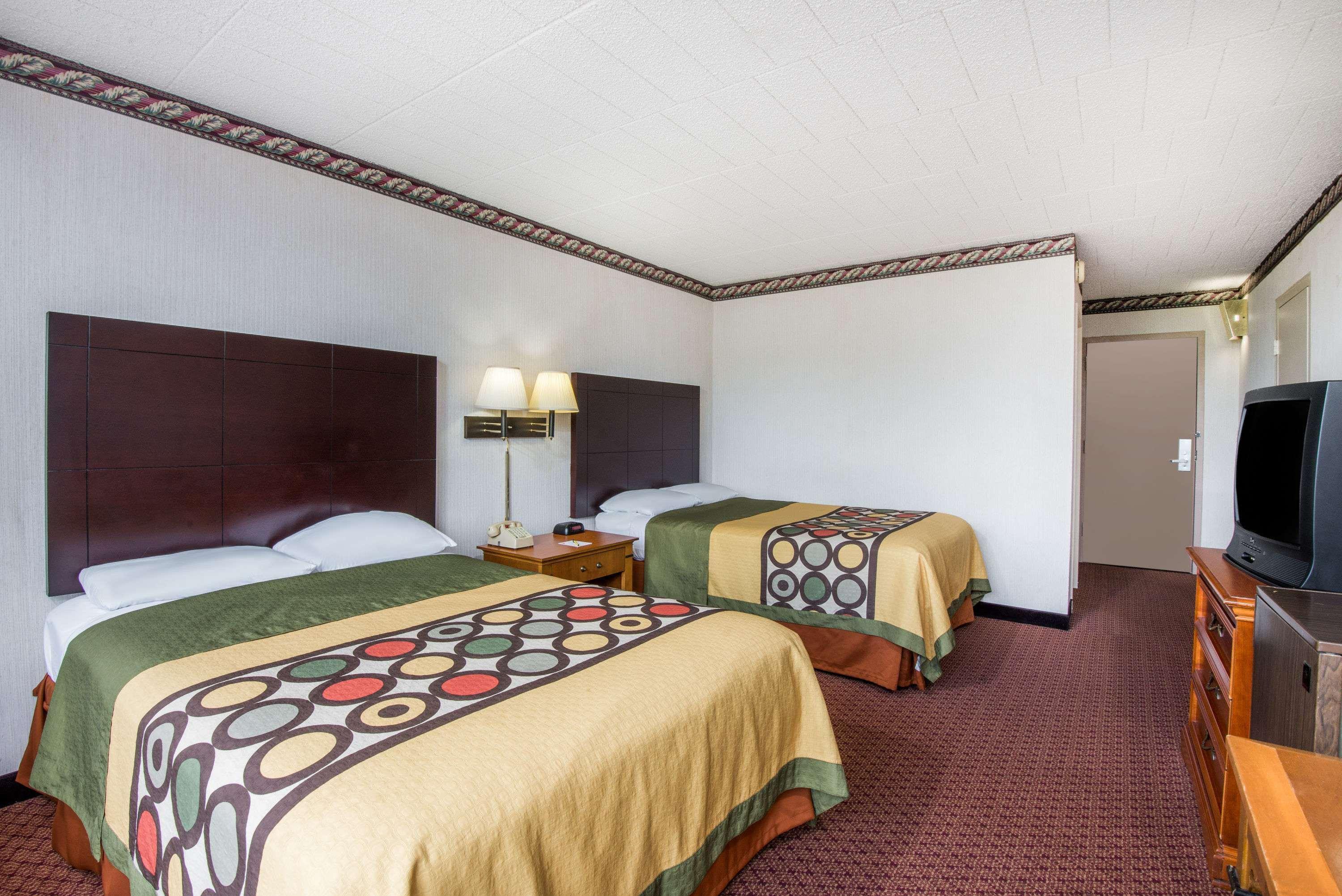 Super 8 By Wyndham Erie/I 90 Kearsarge Exterior foto