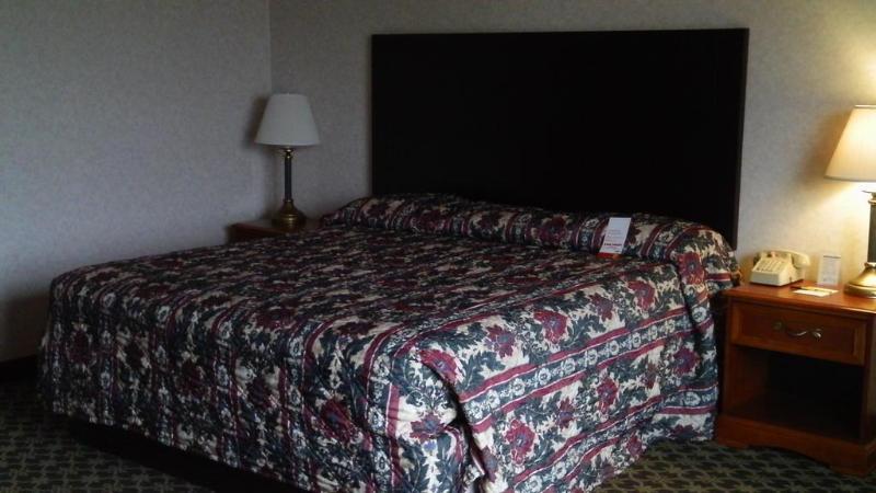 Super 8 By Wyndham Erie/I 90 Kearsarge Exterior foto