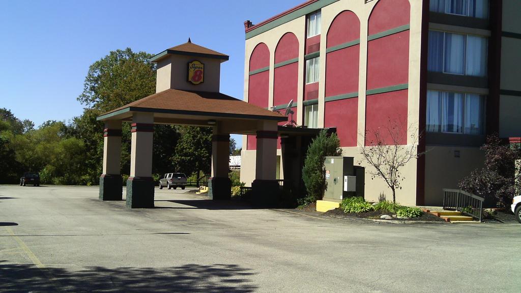 Super 8 By Wyndham Erie/I 90 Kearsarge Exterior foto