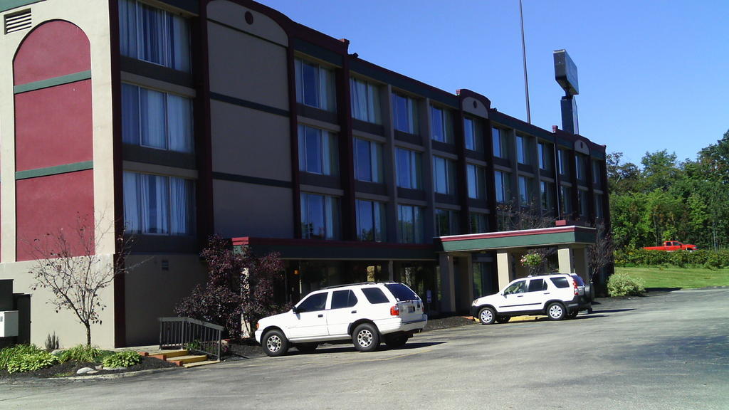 Super 8 By Wyndham Erie/I 90 Kearsarge Exterior foto