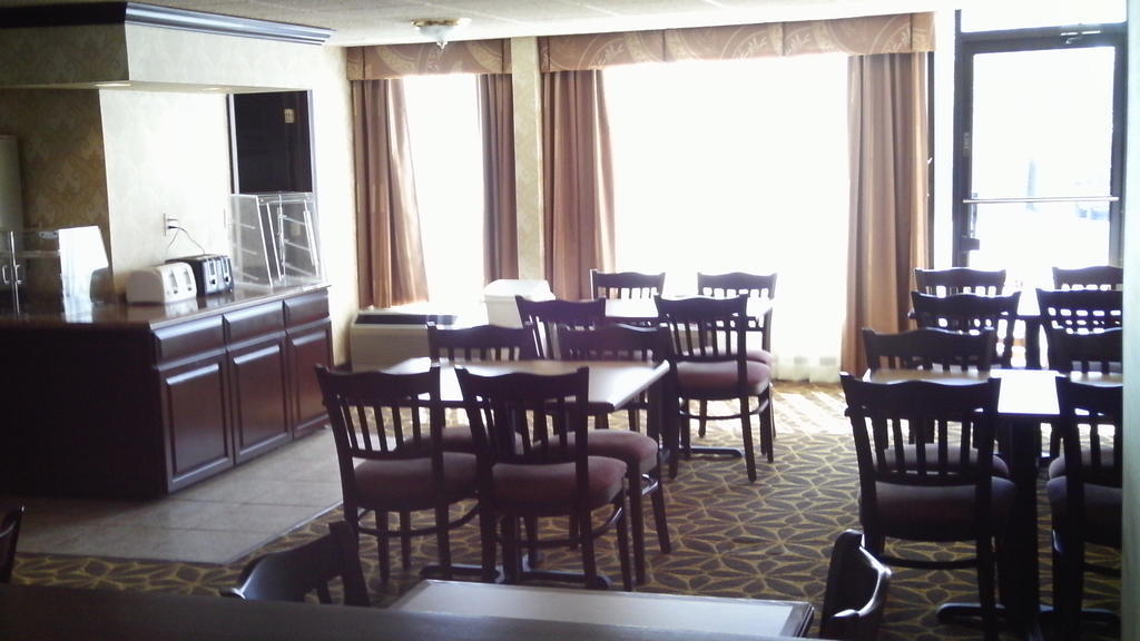 Super 8 By Wyndham Erie/I 90 Kearsarge Exterior foto